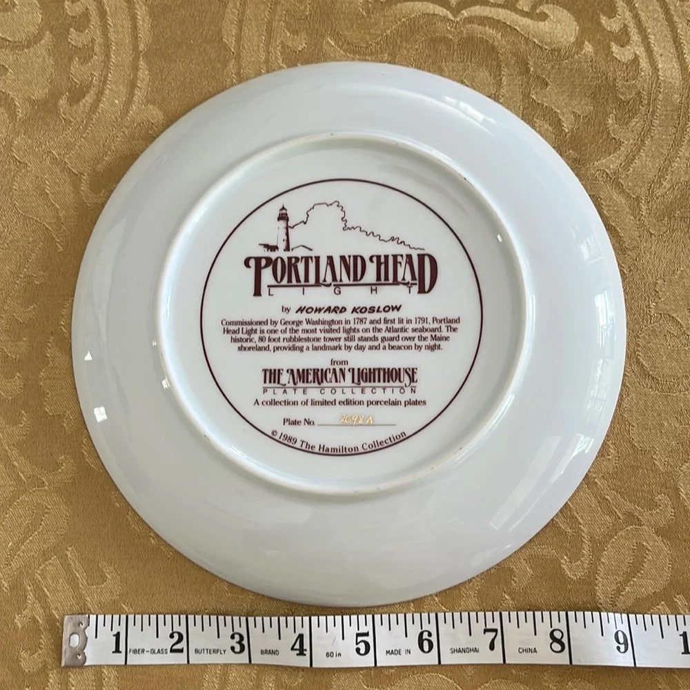 EXC Lighthouse Portland Head Porcelain Plate 1989 Hamilton Collection Coastal